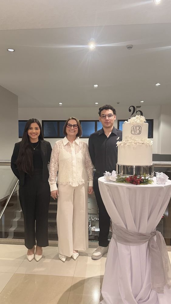 Alaide Bruno na comemoração de 25 anos do Malai